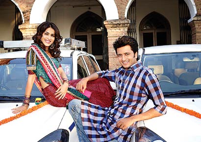 Riteish: Every romantic film shot abroad isn't DDLJ